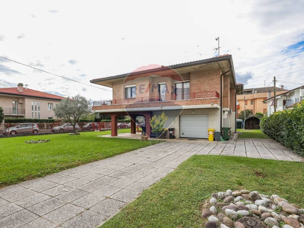 Villa a Selvazzano dentro in Via Santa Tecla, 3 - Foto 5