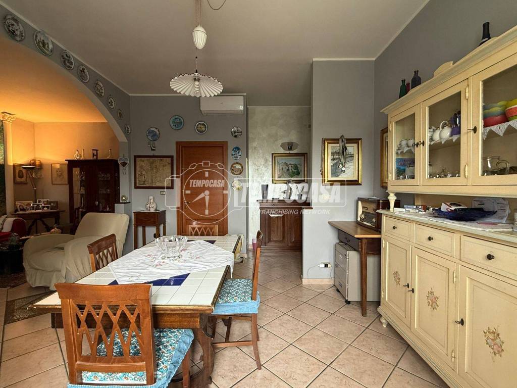 Appartamento a Asti in Via Giuseppe Ungaretti 32 - Foto 3