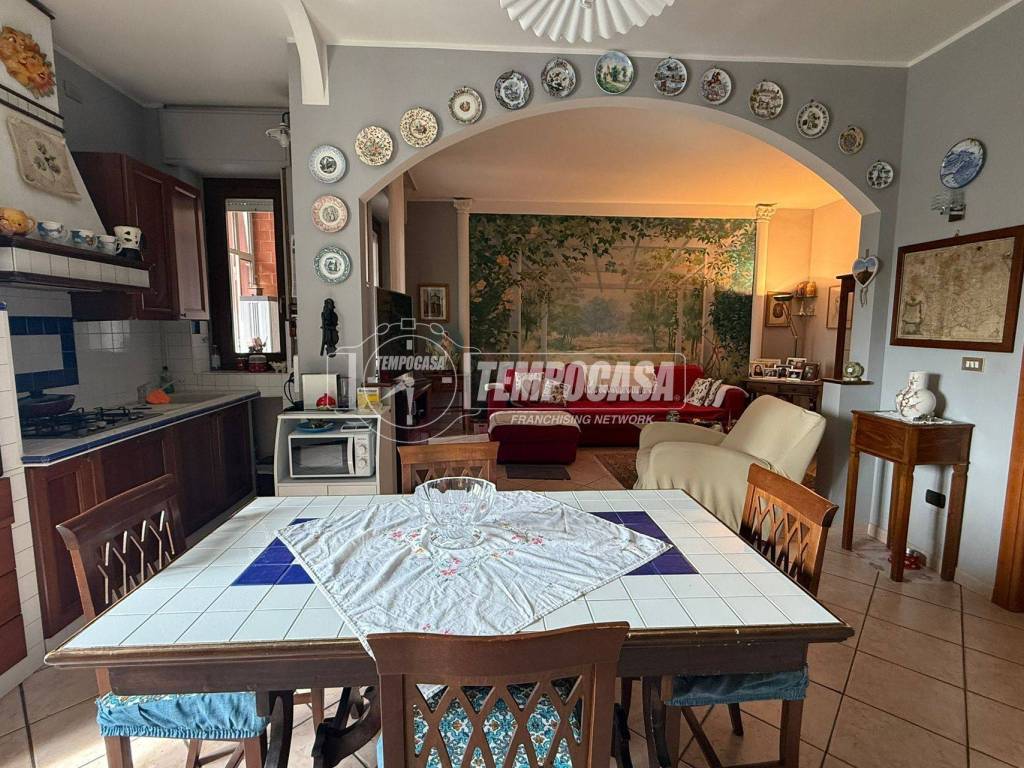 Appartamento a Asti in Via Giuseppe Ungaretti 32 - Foto 4