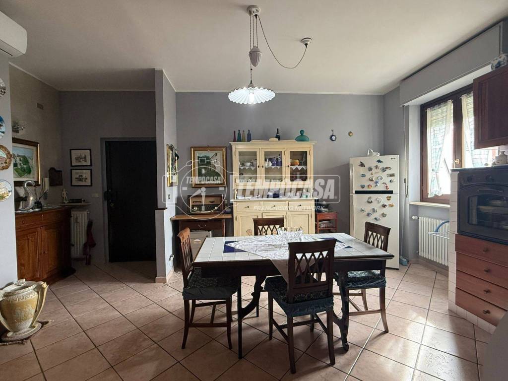 Appartamento a Asti in Via Giuseppe Ungaretti 32 - Foto 5