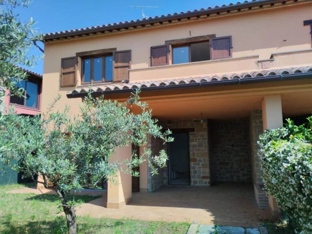 Villa a Tolentino in Contrada Massaccio, 13 - Foto 2
