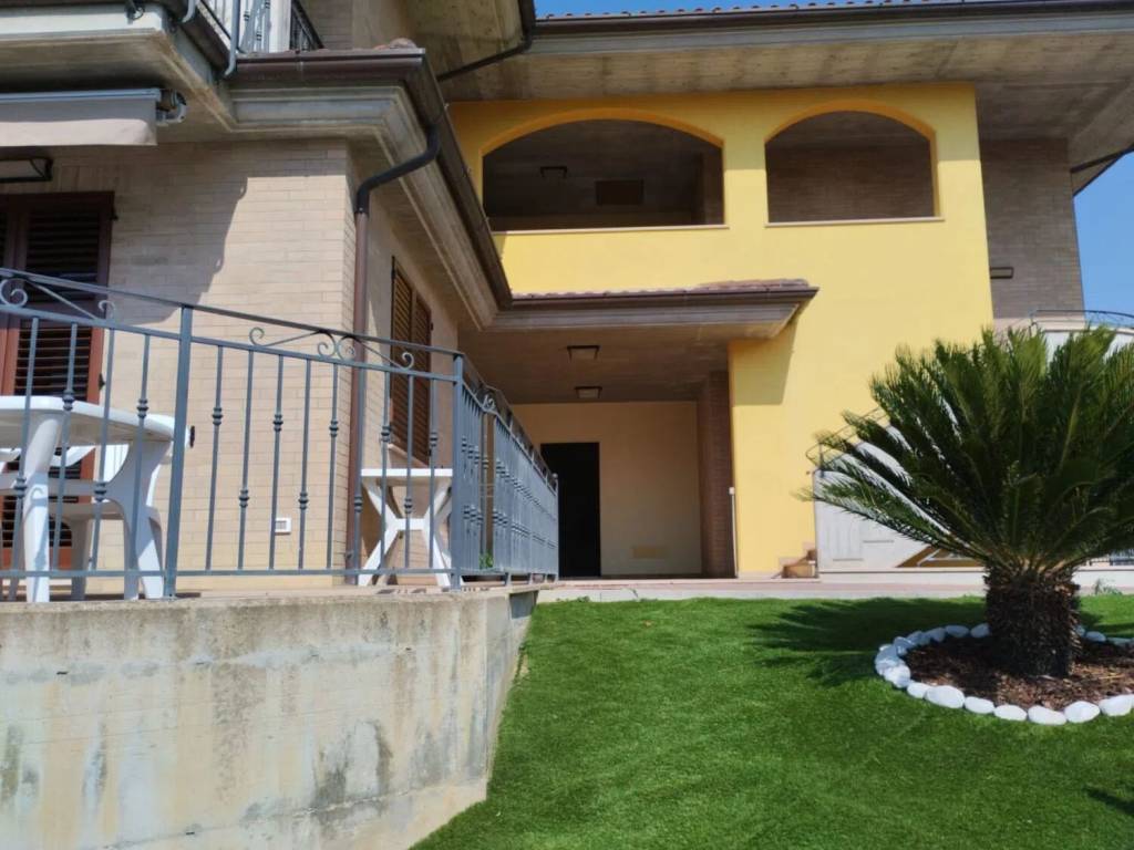 Appartamento a Monte san giusto in Via 11 Settembre S.N.C. - Foto 3