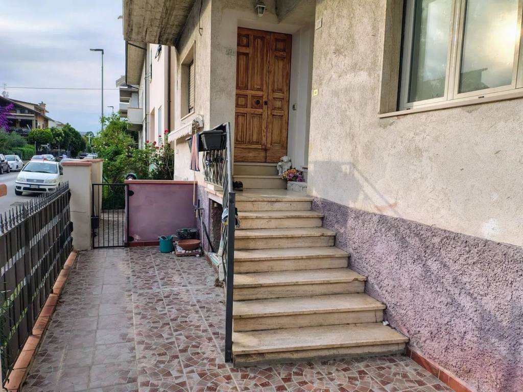 Appartamento a Civitanova marche in Via Friuli No Number - Foto 2