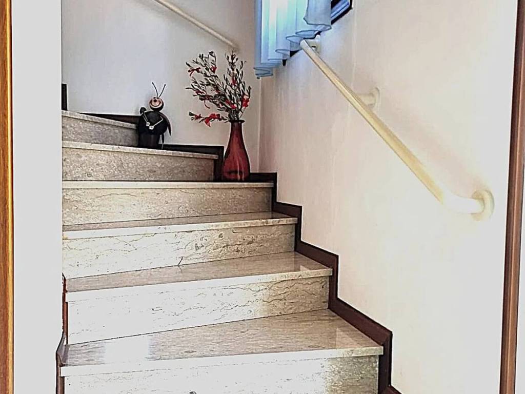 Villa a Bassano del grappa in Strada Cartigliana - Foto 4