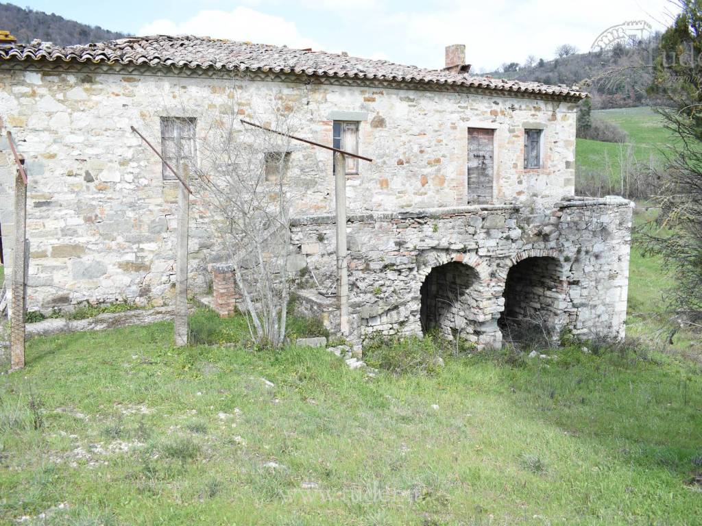 Rustico / casale a Todi in Vocabolo Palazetta-Cordigliano - Foto 3