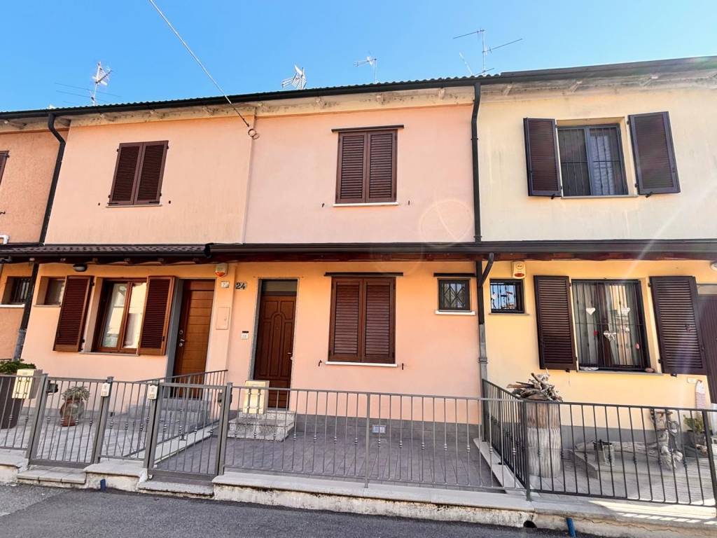 Villetta a schiera a Lodi in Via Antonio Scotti, 24 - Foto 2