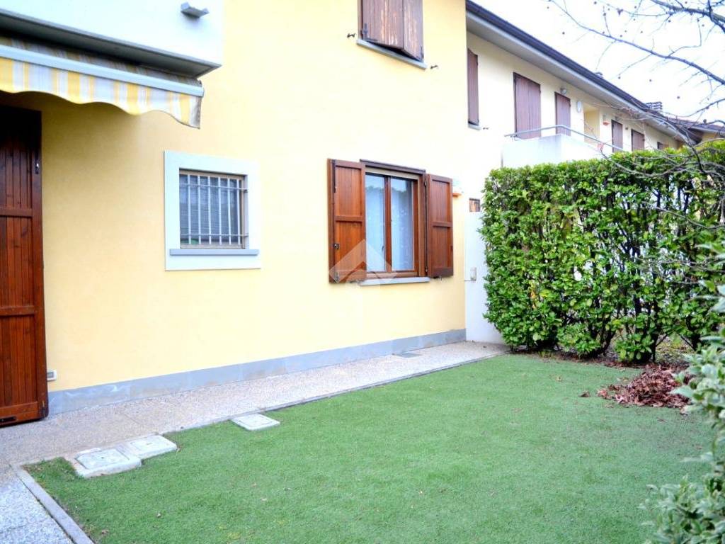 Appartamento a Grumello del monte in Via Beato Luigi Palazzolo, 67 - Foto 2