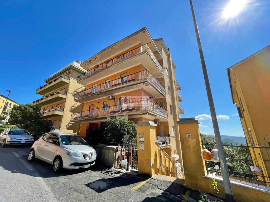 Appartamento a Tolfa in Via Lizzera, 23 - Foto 3