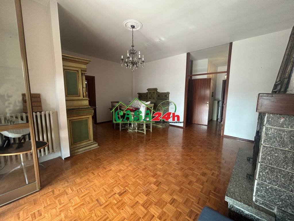 Appartamento a Saronno in Via Valletta - Foto 2