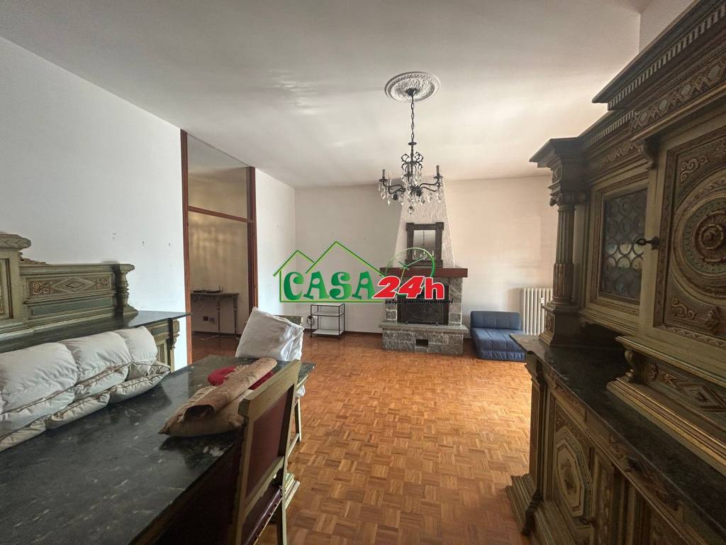 Appartamento a Saronno in Via Valletta - Foto 3