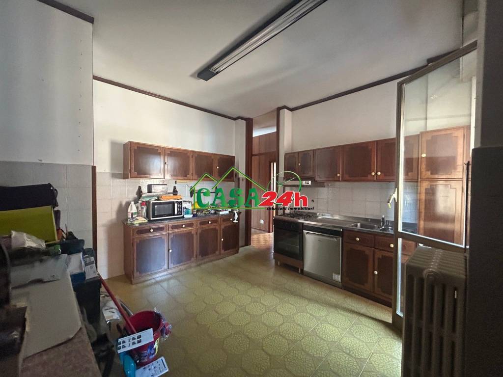 Appartamento a Saronno in Via Valletta - Foto 4