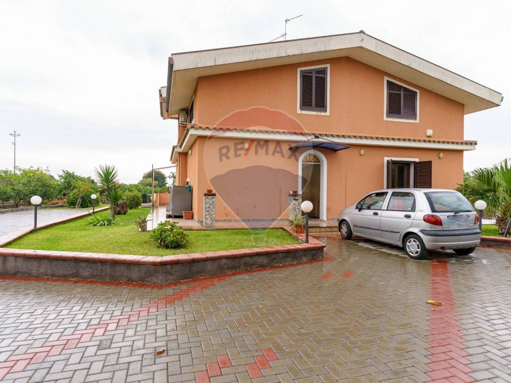Villa a Acireale in via chiuse, 21 - Foto 2