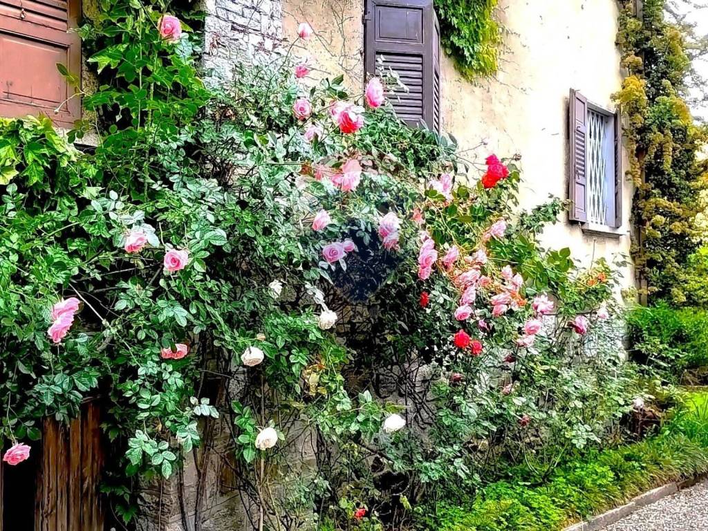 Villa a Stresa in Via Principe di Piemonte - Foto 2