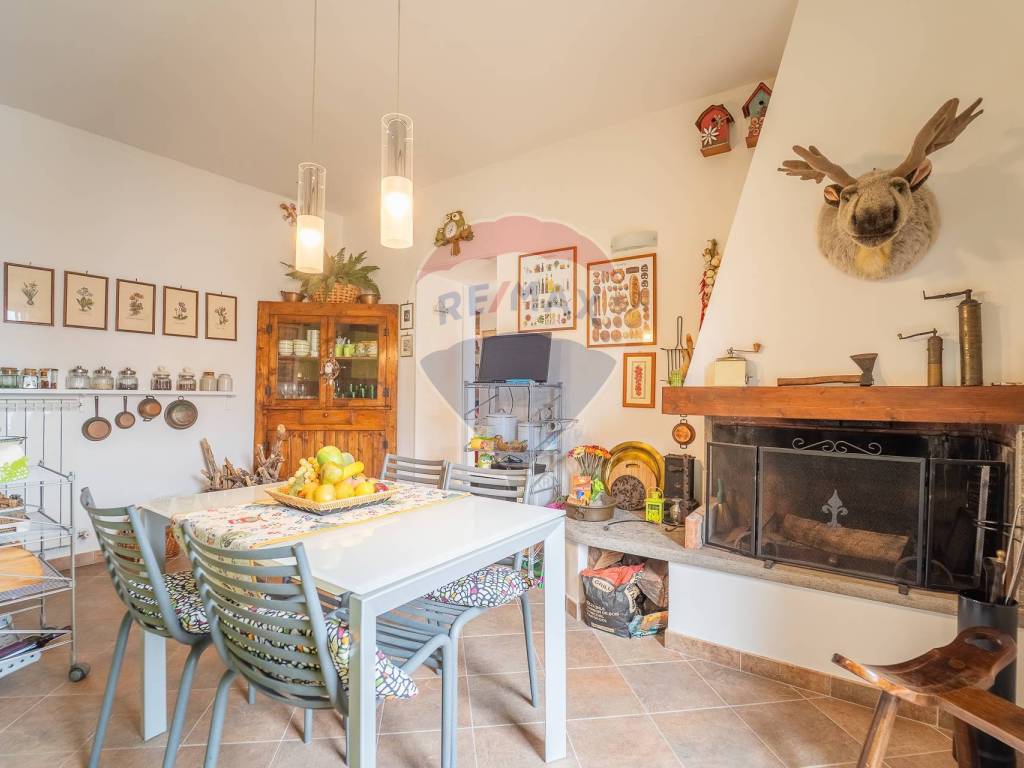 Appartamento a Capodimonte in piazza Umberto I, 2 - Foto 4