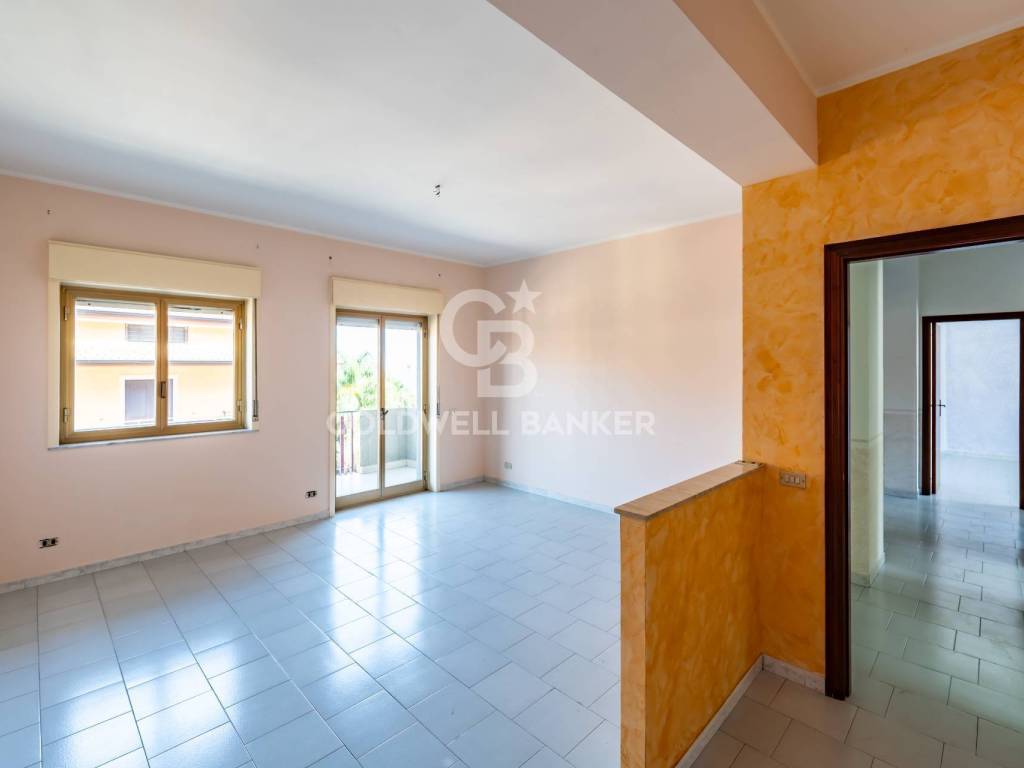 Appartamento a Acireale in Via Cervo, 21 - Foto 2