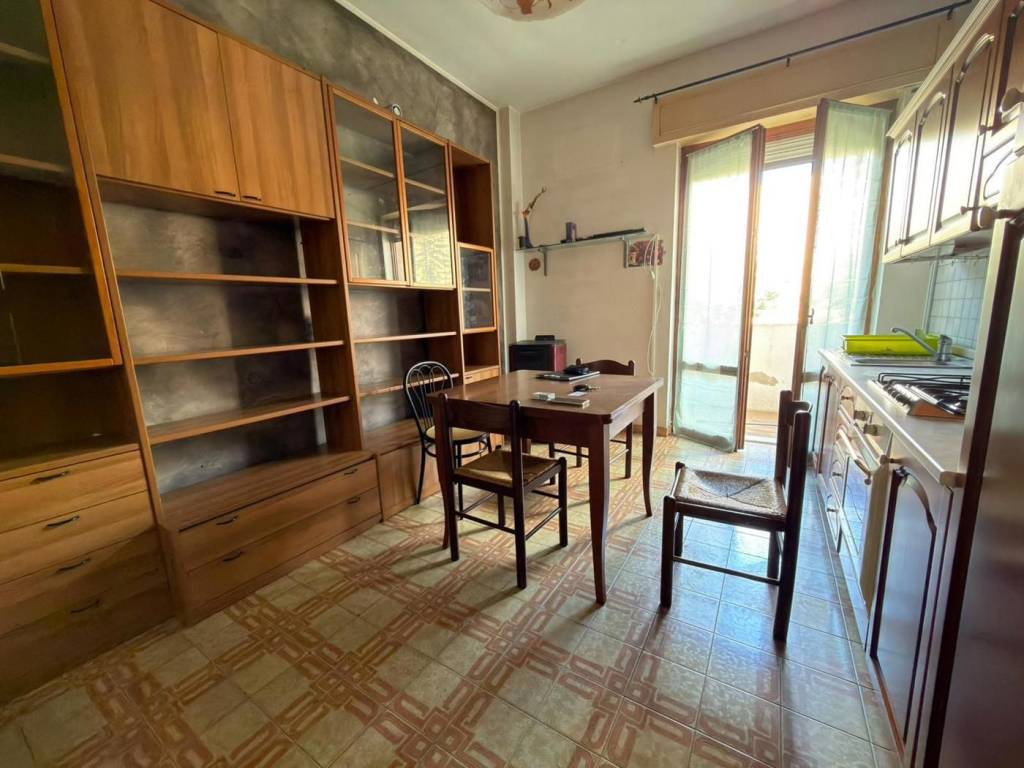 Appartamento a Carbonia in Via Lucania, 29 - Foto 3