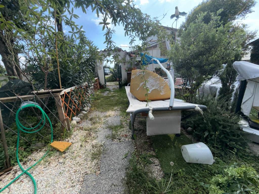 Casa indipendente a Montichiari in Via Bredazzane - Foto 3