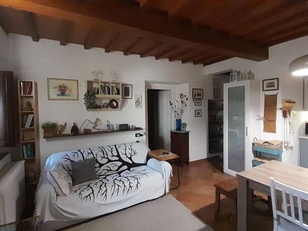 Appartamento a Barberino di mugello in montecarelli - Foto 2