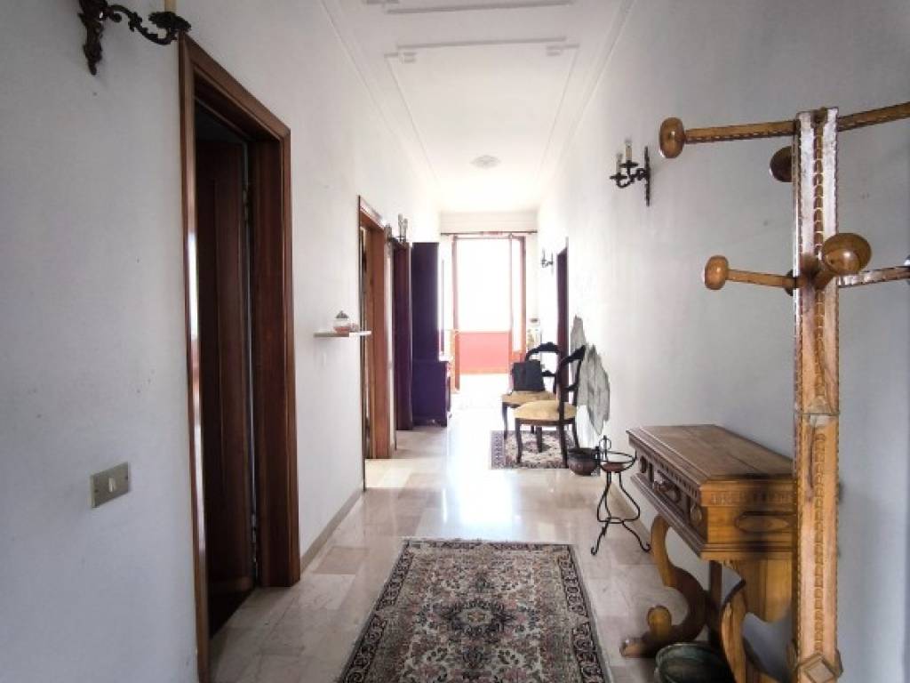 Villa a Castelfranco piandisco in Viale Guglielmo Marconi - Foto 4