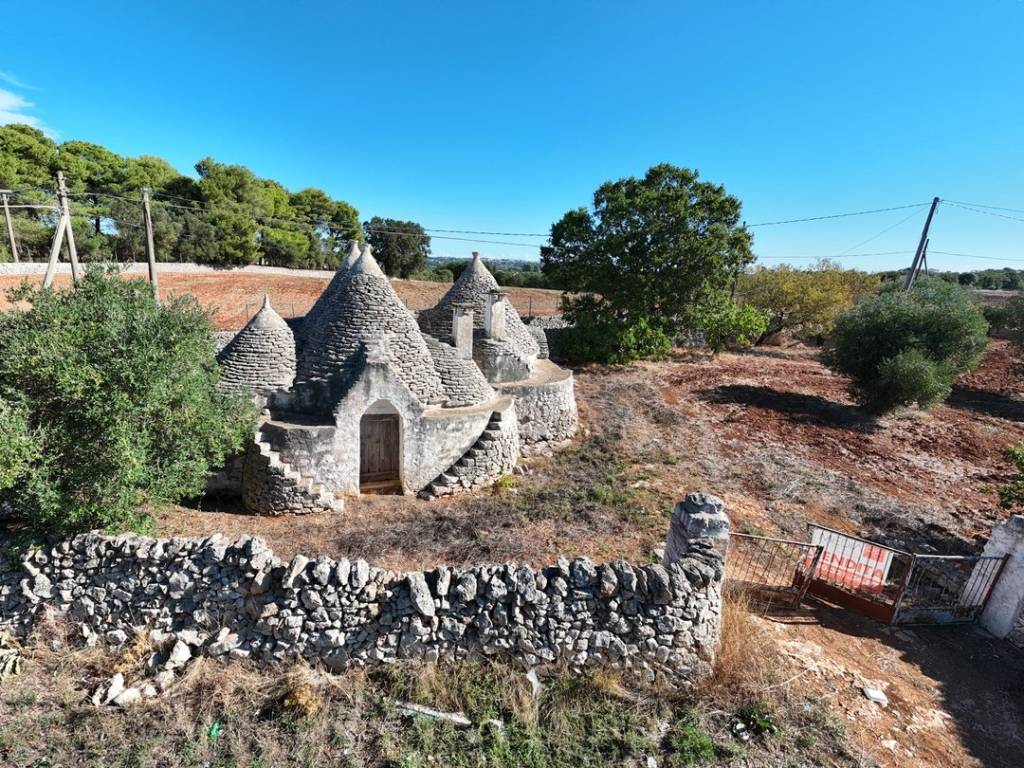 Rustico / casale a Martina franca in Strada Ortolini Zona L - Foto 2