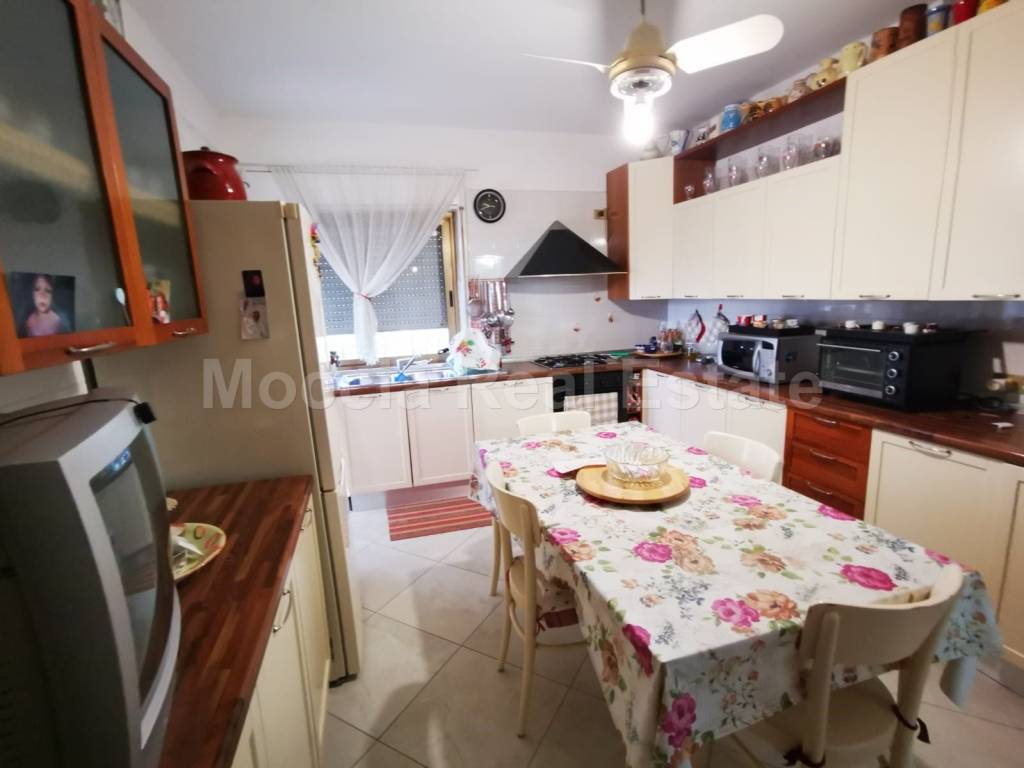 Appartamento a Caserta in Viale Abramo Lincoln, 248 - Foto 3