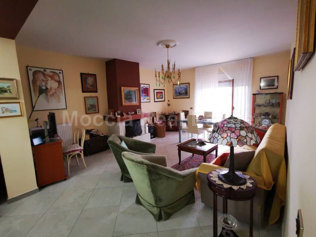 Appartamento a Caserta in Viale Abramo Lincoln, 248 - Foto 5