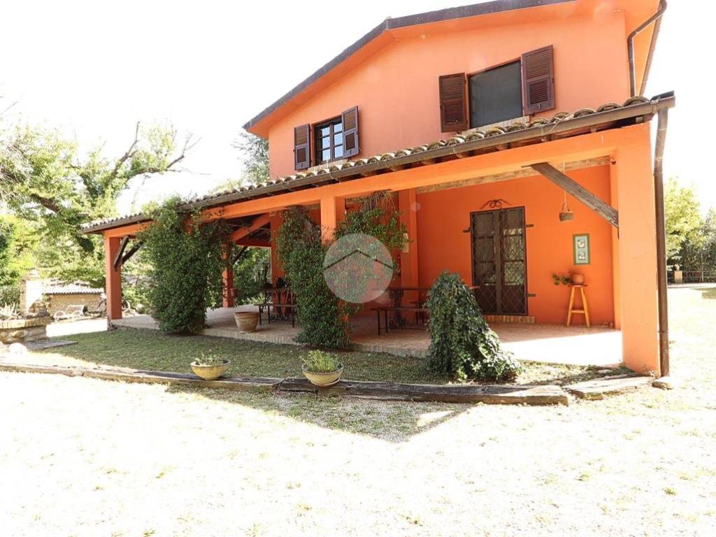 Villa a Alanno in Via Torrente Cigno, 10 - Foto 3