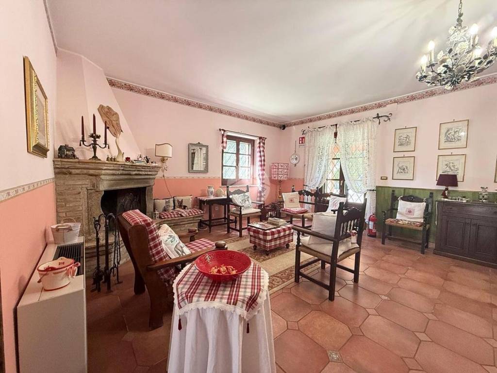 Villa a Alanno in Via Torrente Cigno, 10 - Foto 4