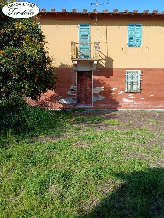 Rustico / casale a Sarzana - Foto 2