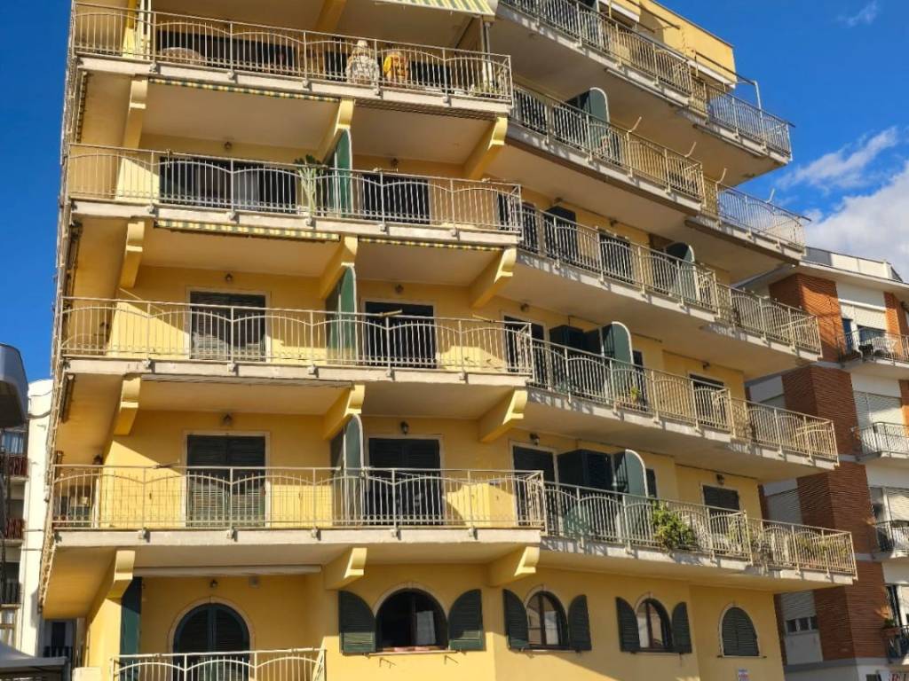 Appartamento a Nettuno in Viale Giacomo Matteotti, 68 - Foto 2