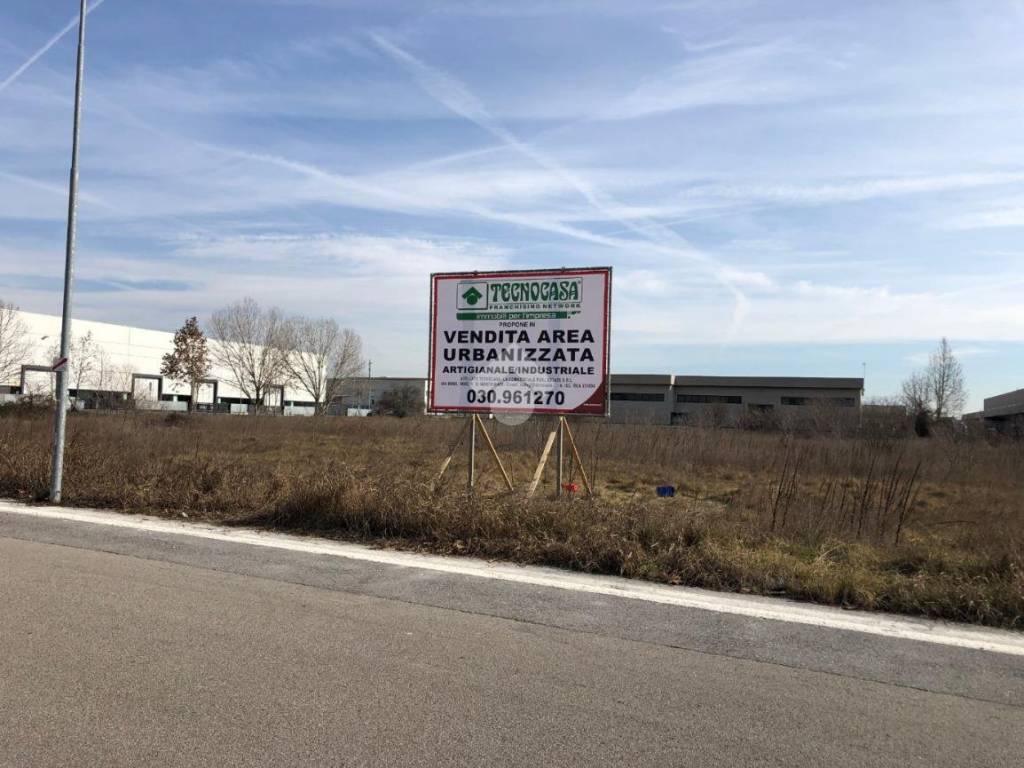 Terreno a Castiglione delle stiviere in Via della Battaglia - Foto 2