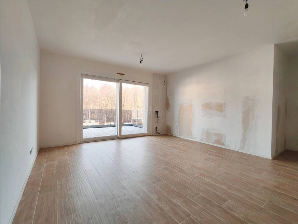 Appartamento a Bizzarone in Via Ratti - Foto 2