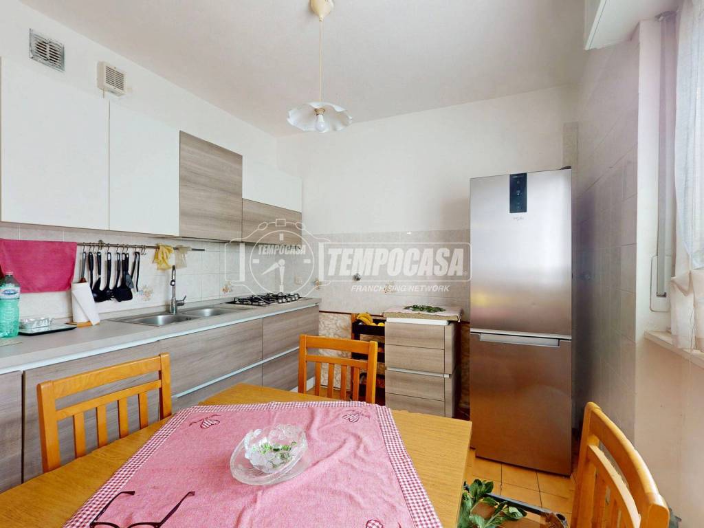 Appartamento a Orbassano in Via Vincenzo Gioberti 19 - Foto 3