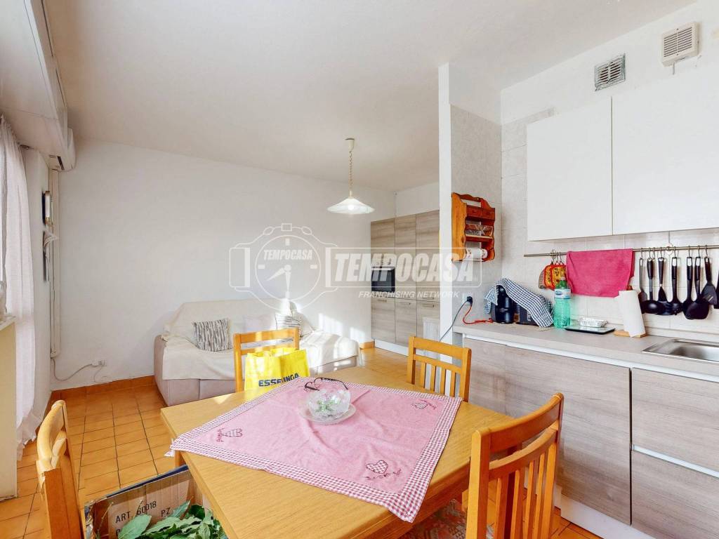 Appartamento a Orbassano in Via Vincenzo Gioberti 19 - Foto 4