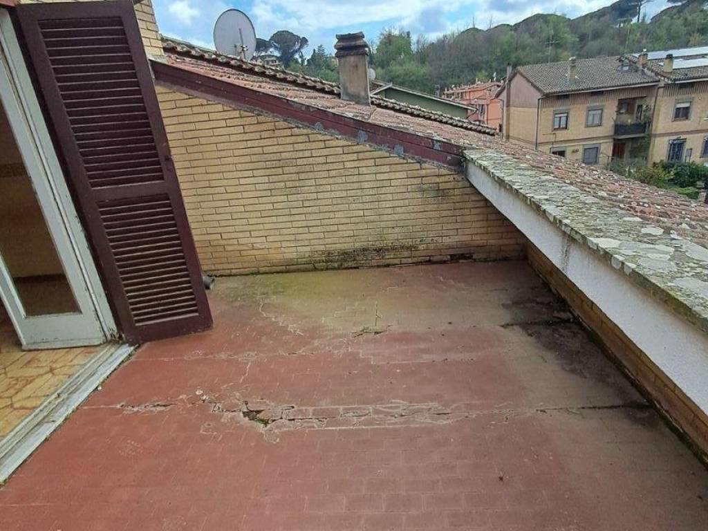 Appartamento a Capranica in Via Giuseppe Alberti - Foto 4