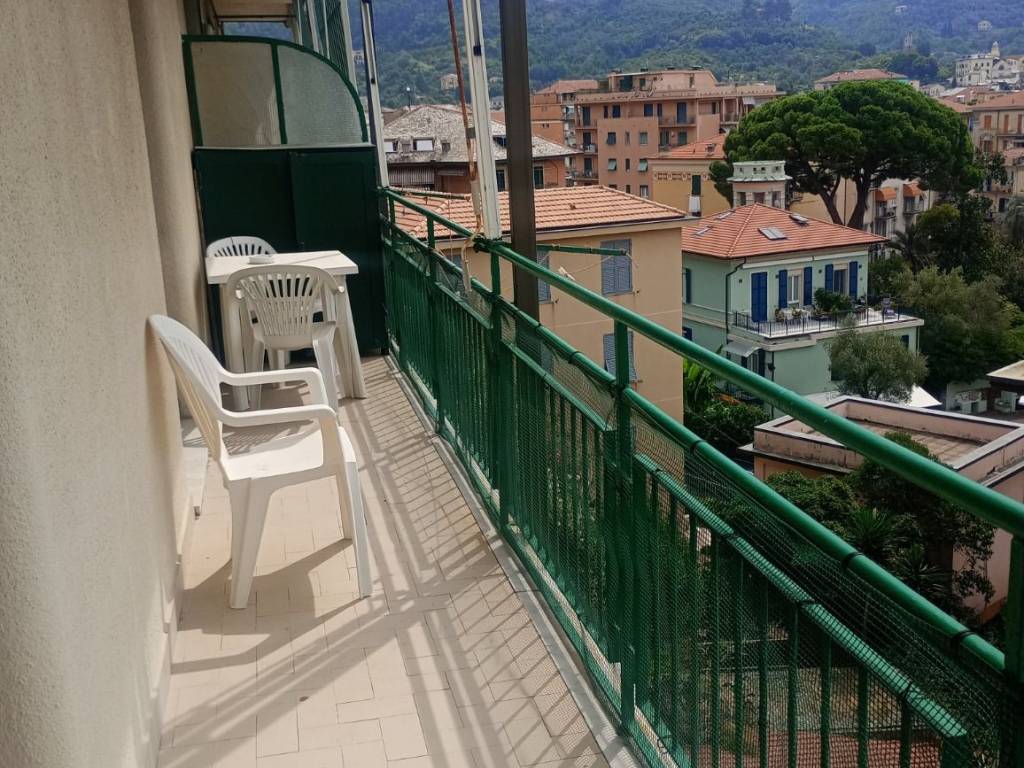 Appartamento a Levanto in Via Paola Olivieri, 5 - Foto 2