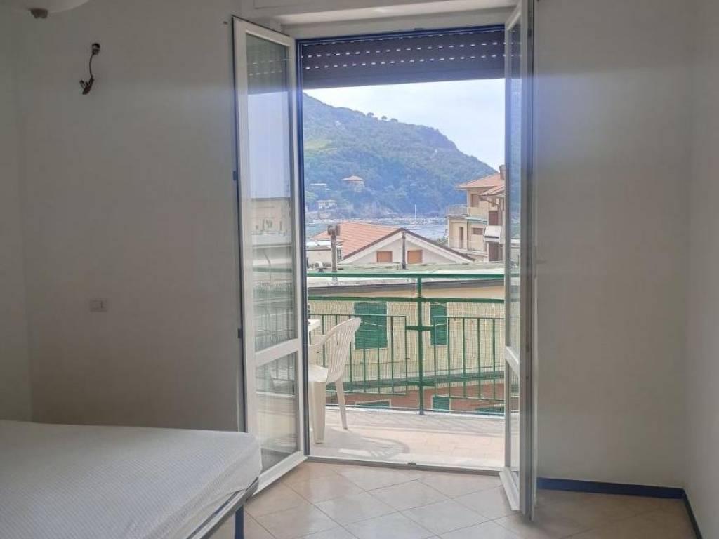 Appartamento a Levanto in Via Paola Olivieri, 5 - Foto 5