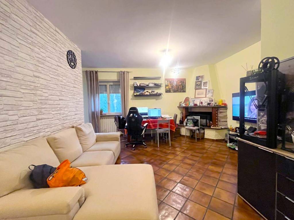 Appartamento a Ariccia in Via Ginestreto, 10 - Foto 2