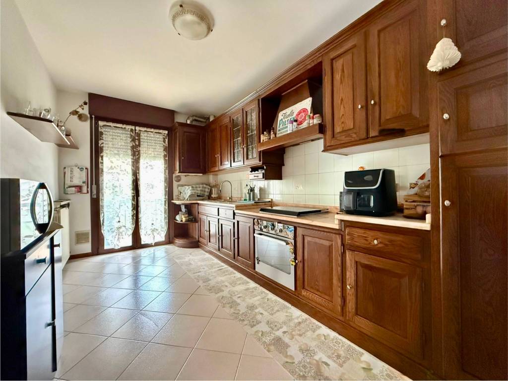 Appartamento a San giovanni lupatoto in Via Luciano Manara - Foto 3