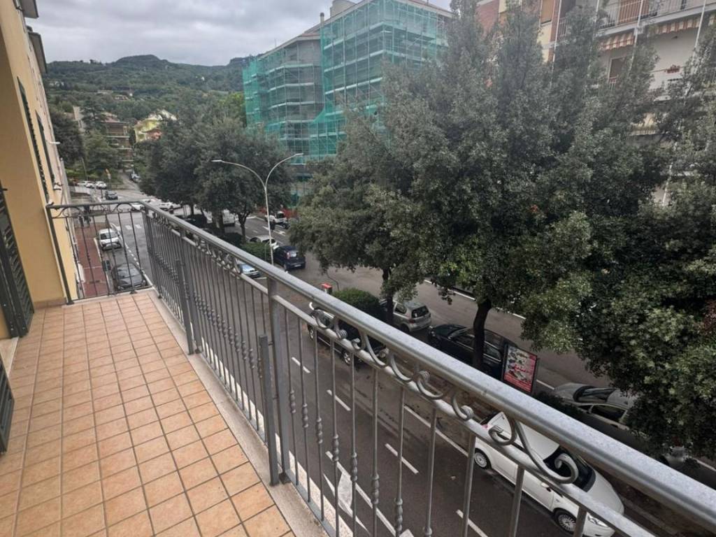 Appartamento a Ascoli piceno in Via Urbino - Foto 2