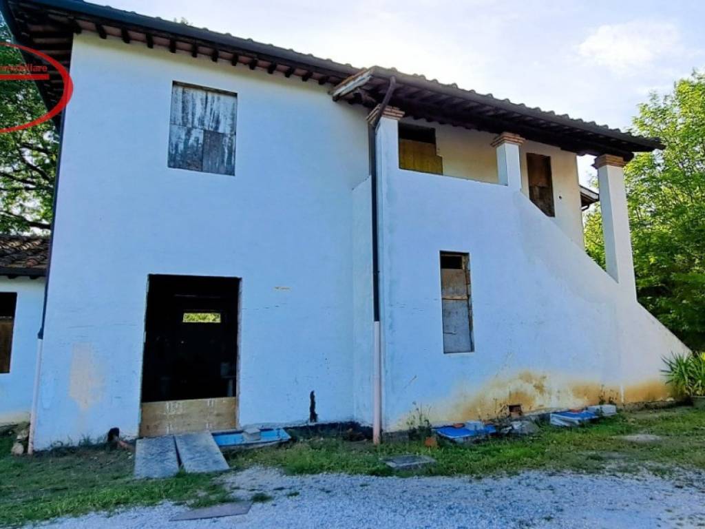 Rustico / casale a San giovanni valdarno in Via Montecarlo - Foto 4
