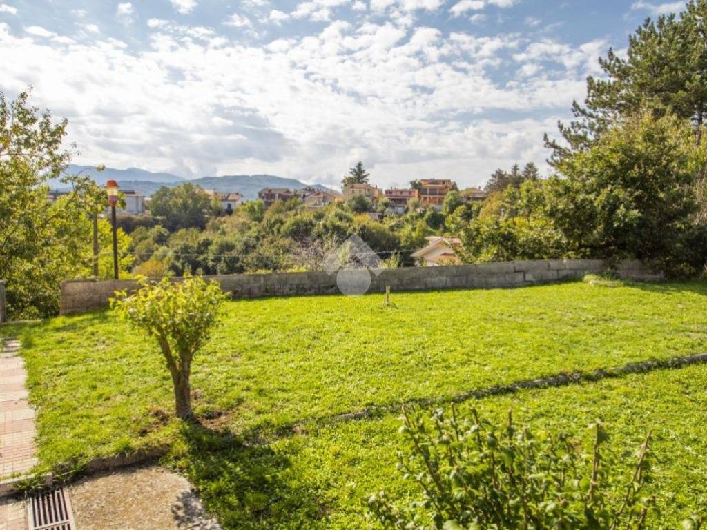 Villa a Longone sabino in Vocabolo Pianuro, 12 - Foto 4