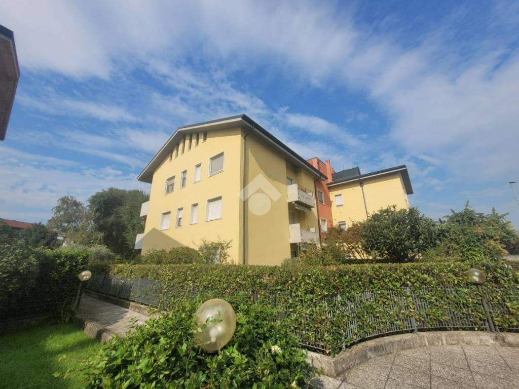 Appartamento a Verona in Via leardini, 1 - Foto 2