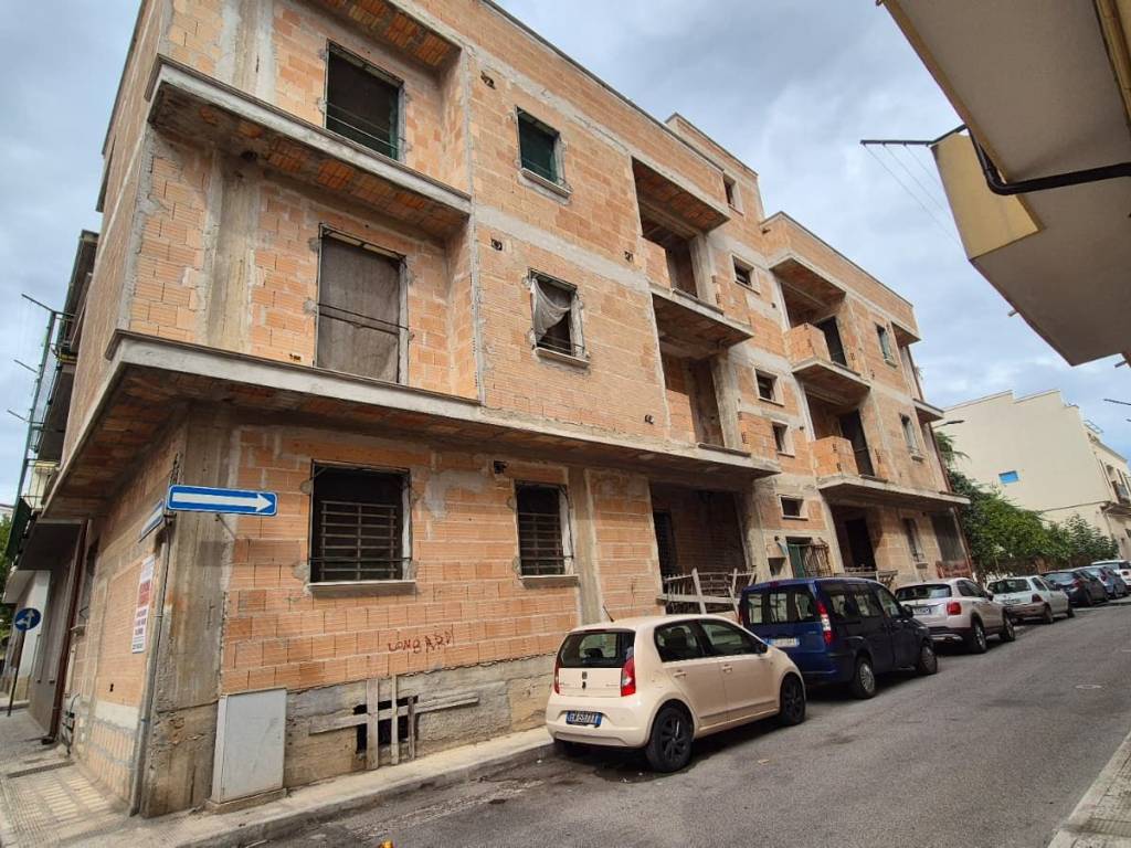 Palazzo / stabile a Bernalda in Via Raffaello Sanzio - Foto 2