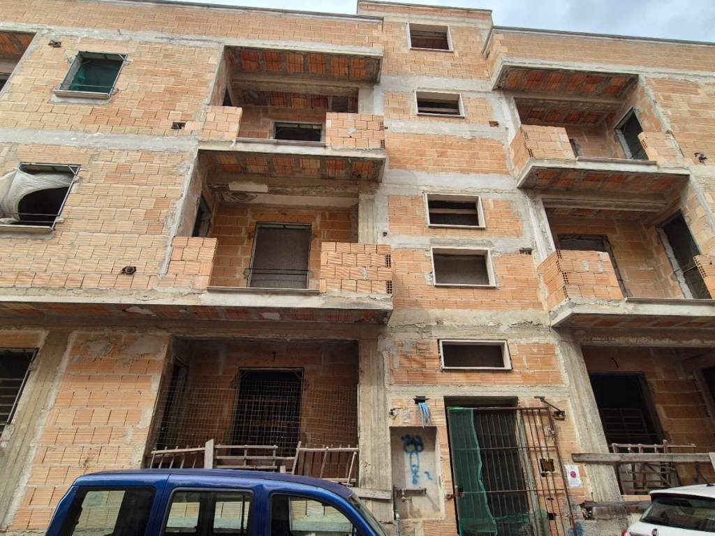 Palazzo / stabile a Bernalda in Via Raffaello Sanzio - Foto 4