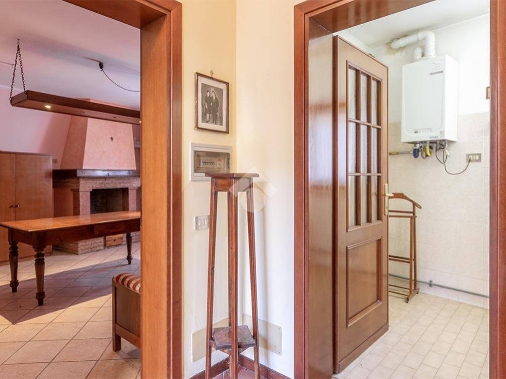 Casa indipendente a Cellatica in Via A. Manzoni, 51 - Foto 4