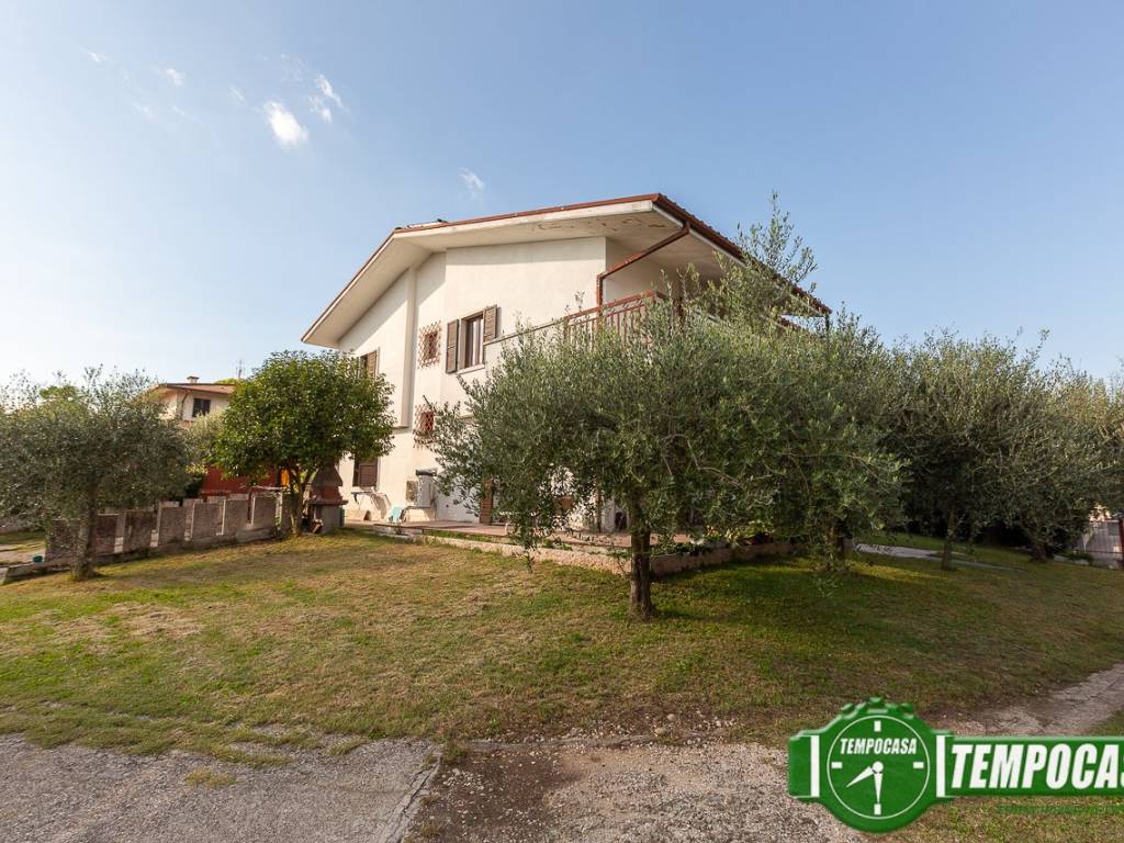 Villa a Bussolengo in Via Magenta - Foto 4