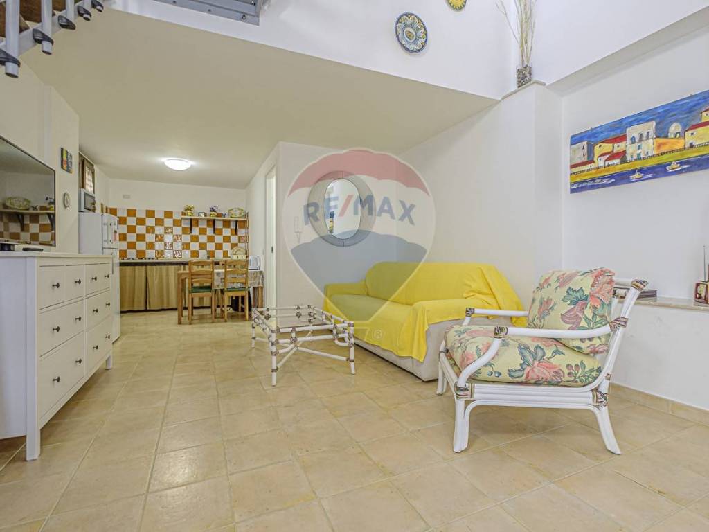 Casa indipendente a Siracusa in Via Riviera Dionisio il Grande, 178 - Foto 3