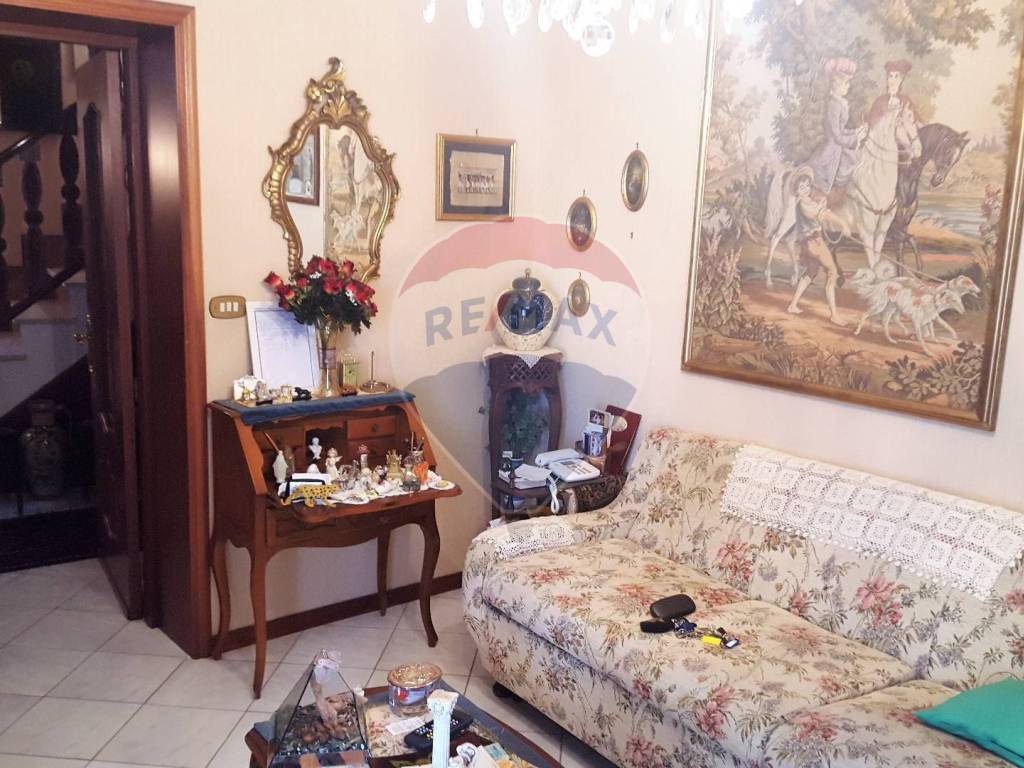 Casa indipendente a Calascibetta in Via Isola Dranza, 4 - Foto 3