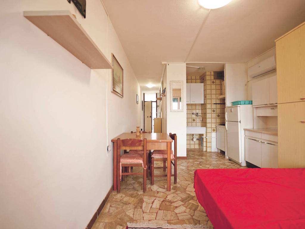 Appartamento a Comacchio in Viale Giovanni Pascoli, 31 - Foto 4